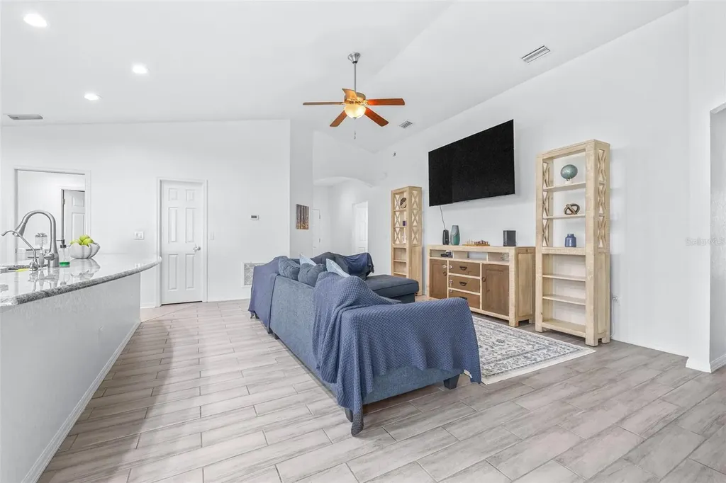 2037 Charleston Lane Bartow FL 33830