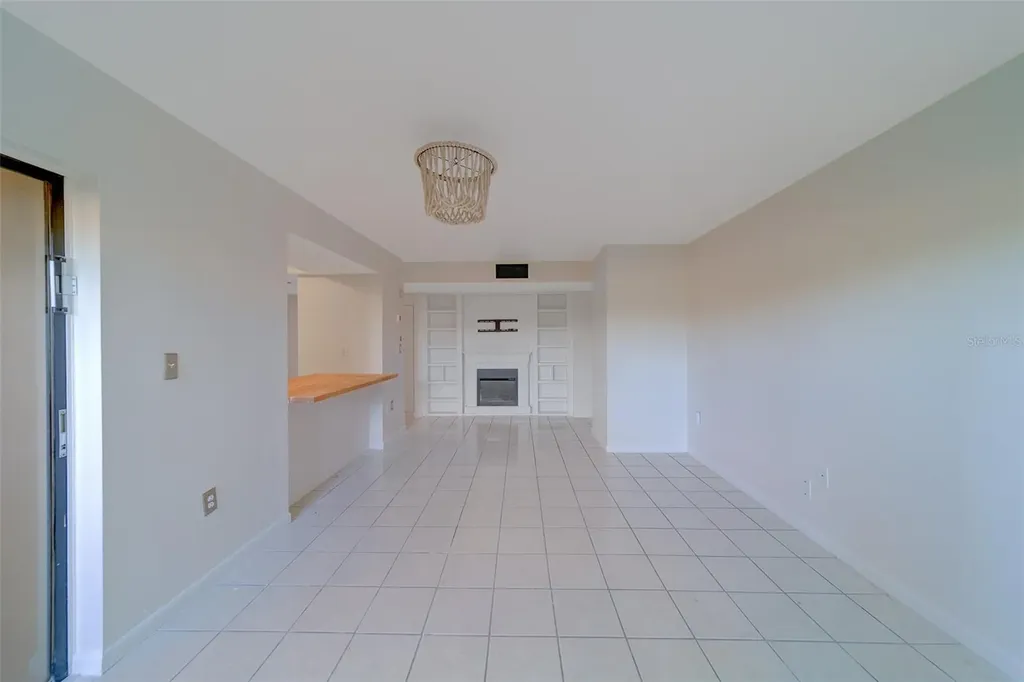 890 N Village Drive N St Petersburg FL 33716