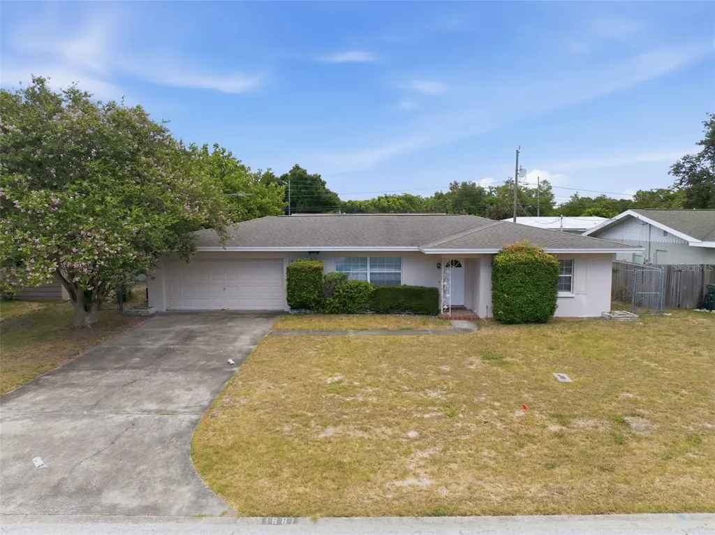 1981 Temple Terrace Clearwater FL 33764
