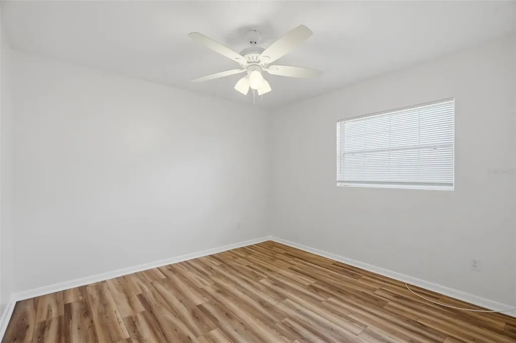 1981 Temple Terrace Clearwater FL 33764