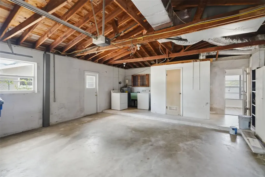 1981 Temple Terrace Clearwater FL 33764