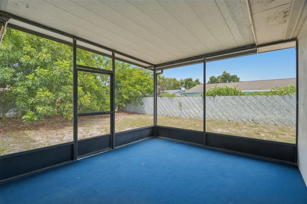 1981 Temple Terrace Clearwater FL 33764
