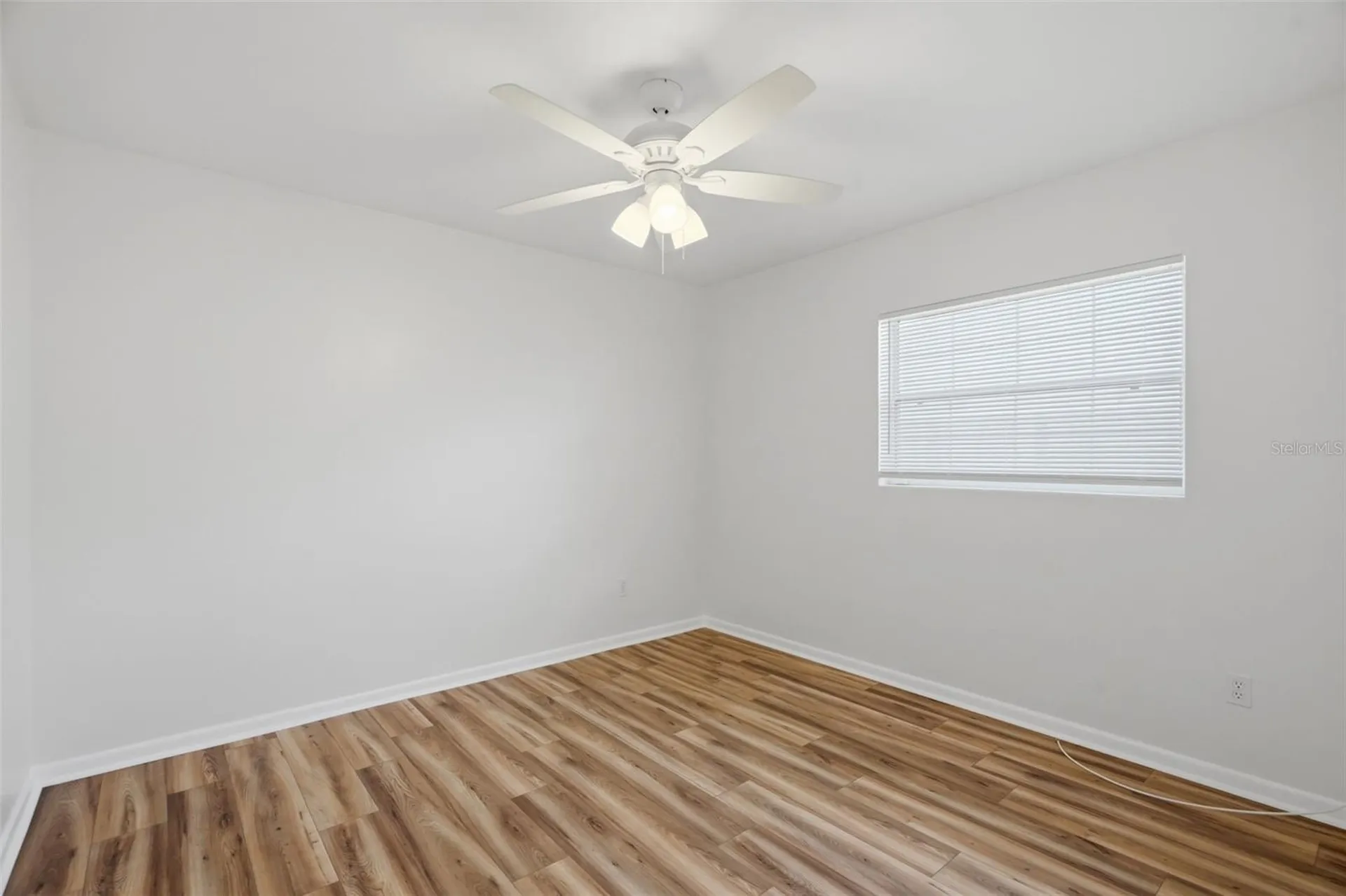 1981 Temple Terrace Clearwater FL 33764