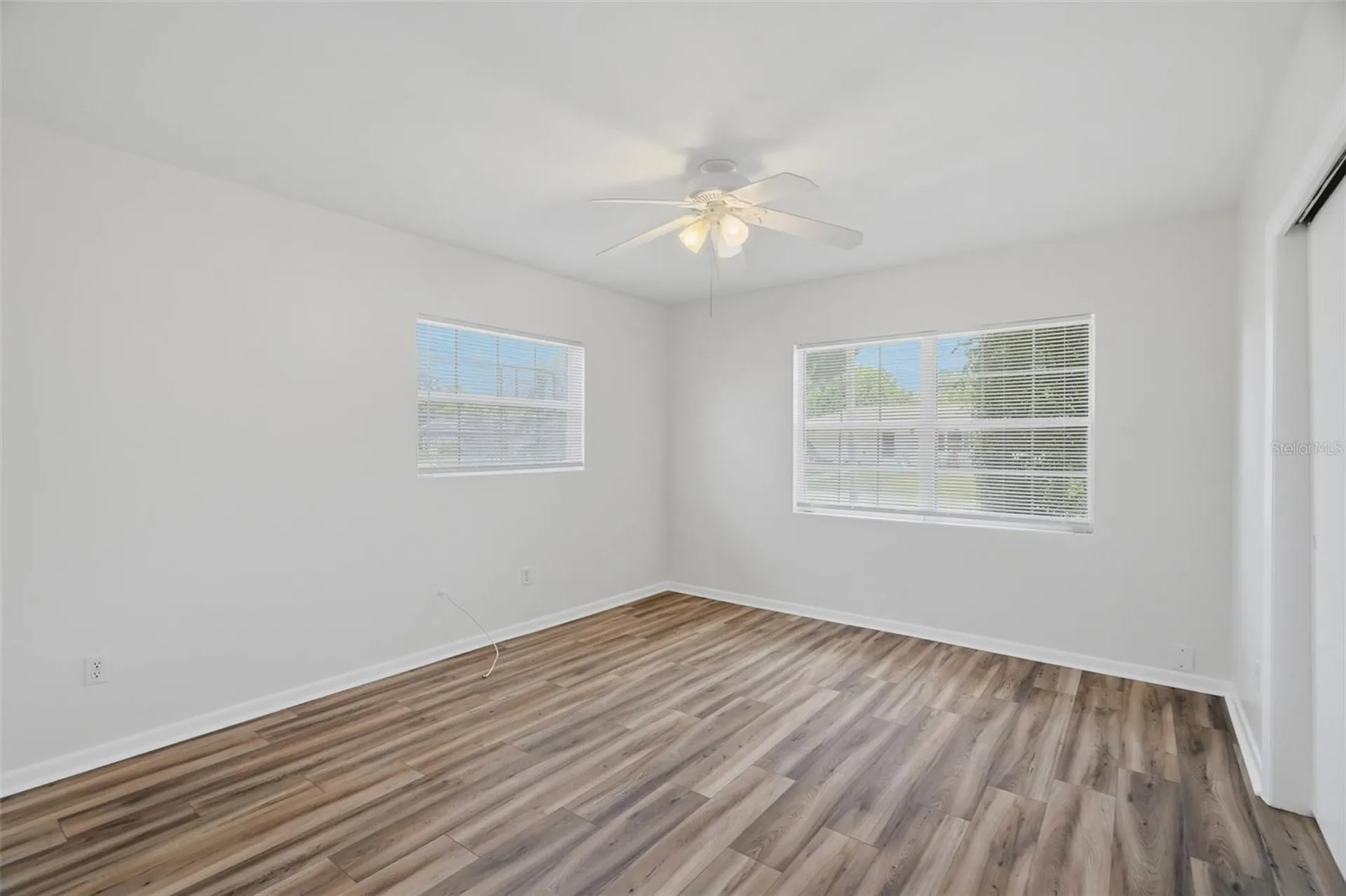 1981 Temple Terrace Clearwater FL 33764
