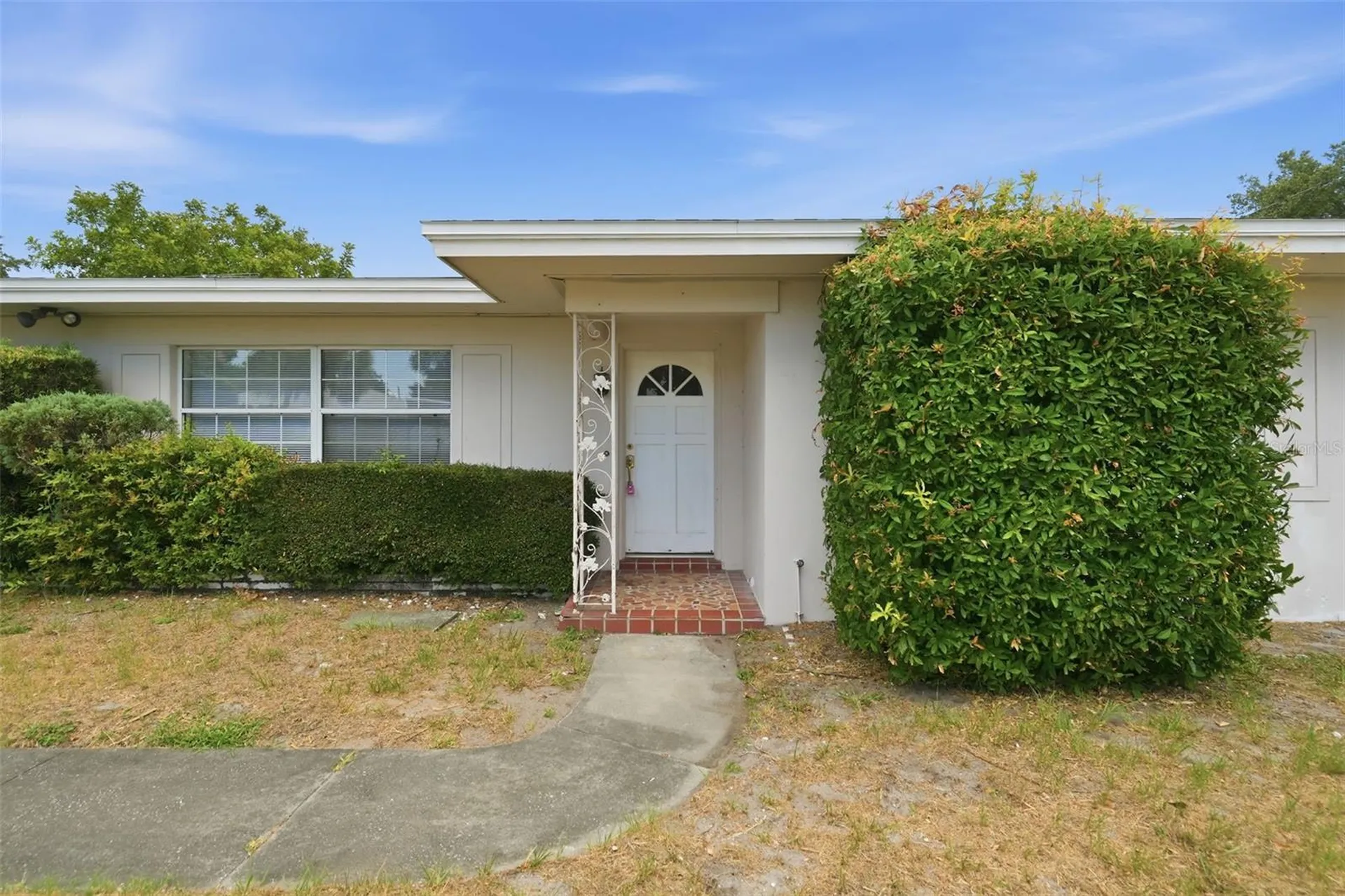 1981 Temple Terrace Clearwater FL 33764