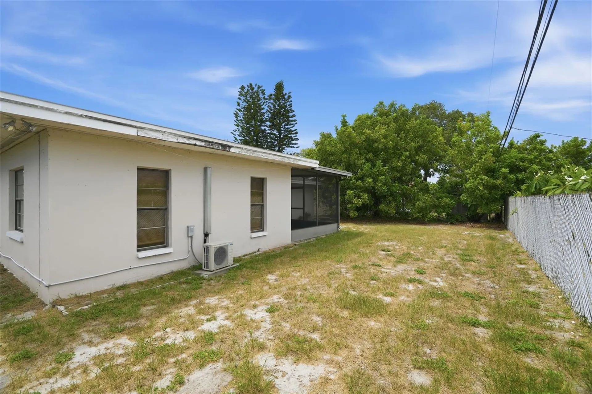 1981 Temple Terrace Clearwater FL 33764