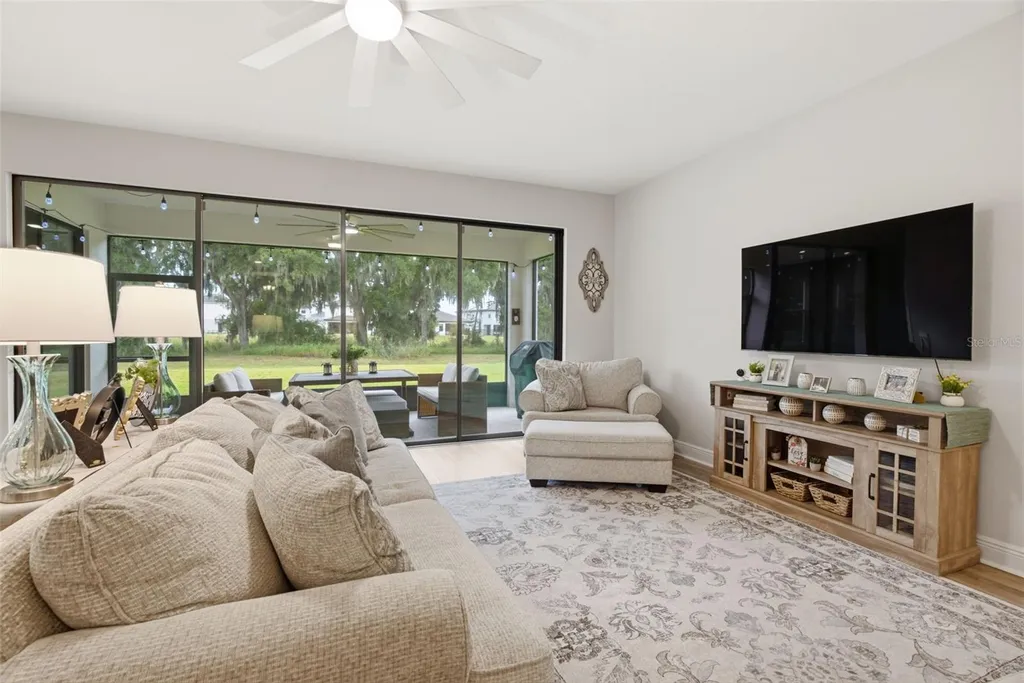 14759 Gallop Run Drive Lithia FL 33547