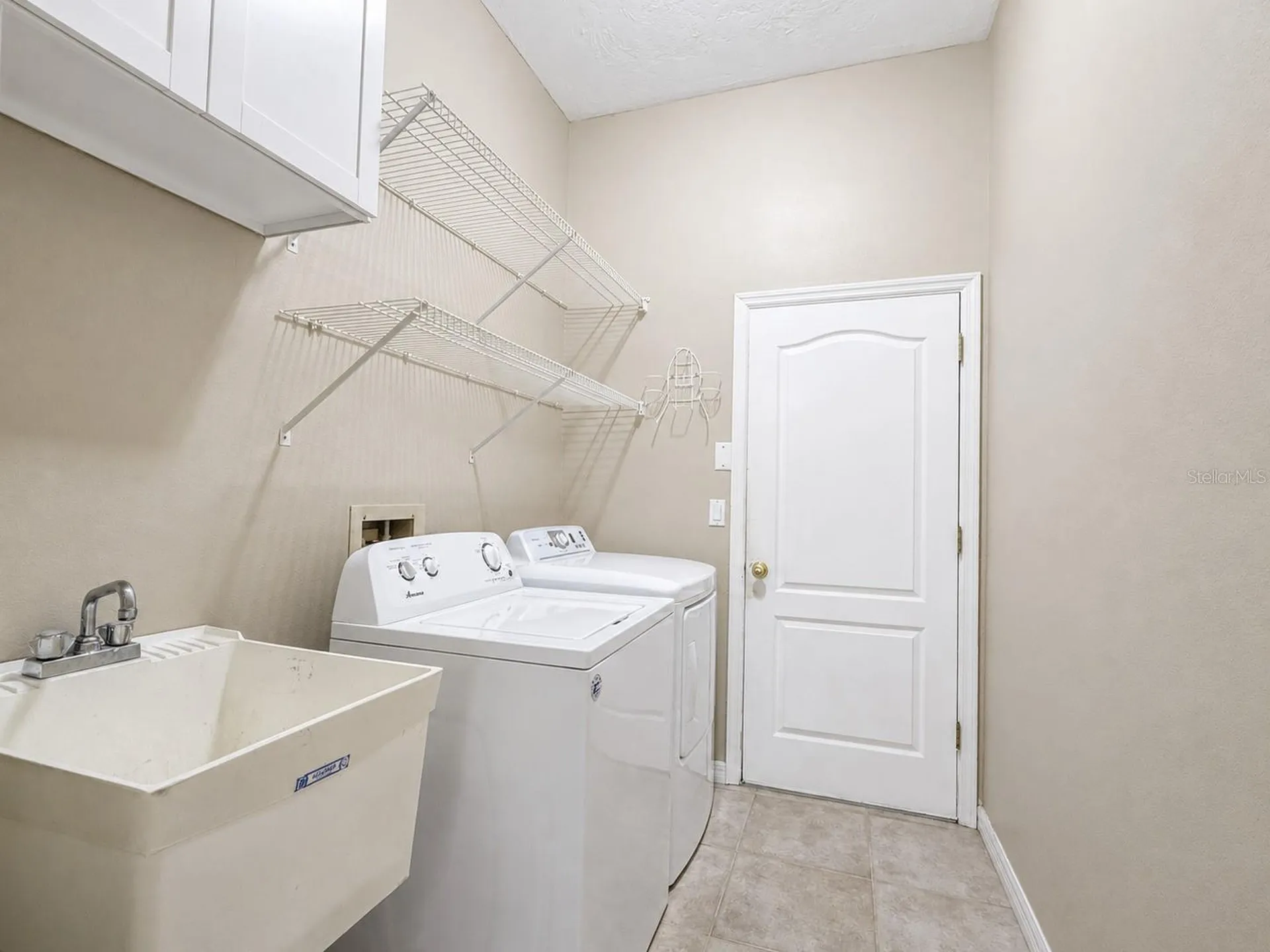 4625 Sweetmeadow Circle Sarasota FL 34238