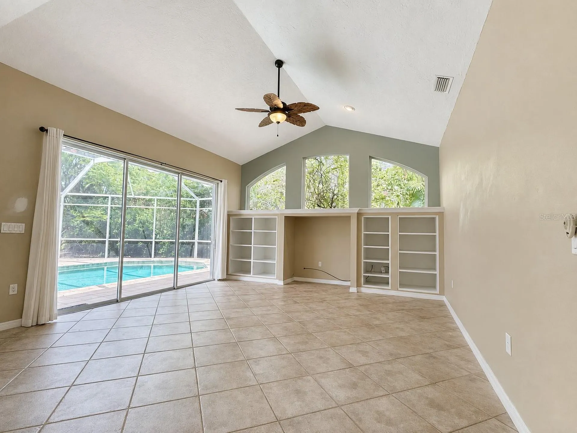 4625 Sweetmeadow Circle Sarasota FL 34238