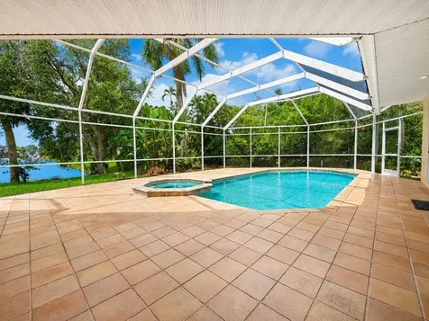 4625 Sweetmeadow Circle Sarasota FL 34238
