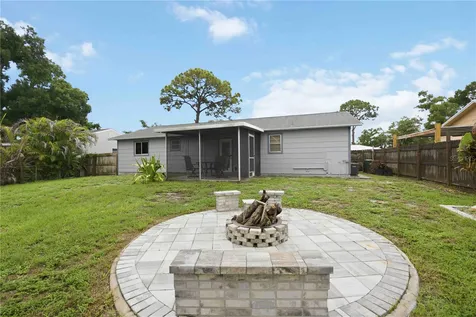 4057 Vana Drive Sarasota FL 34241