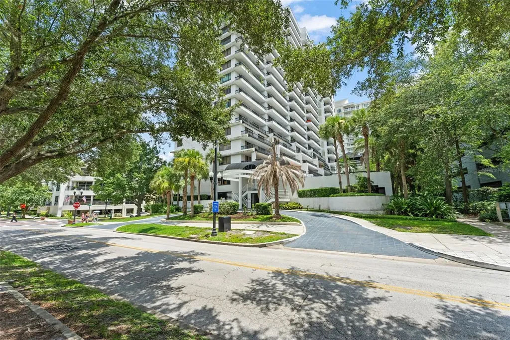530 E Central Boulevard Orlando FL 32801