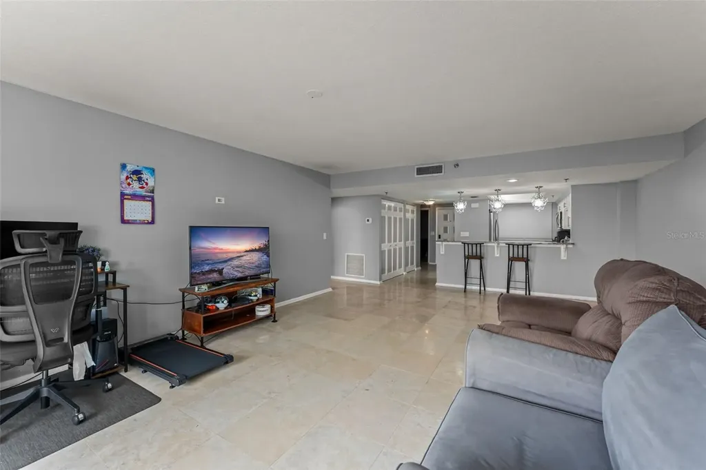 530 E Central Boulevard Orlando FL 32801