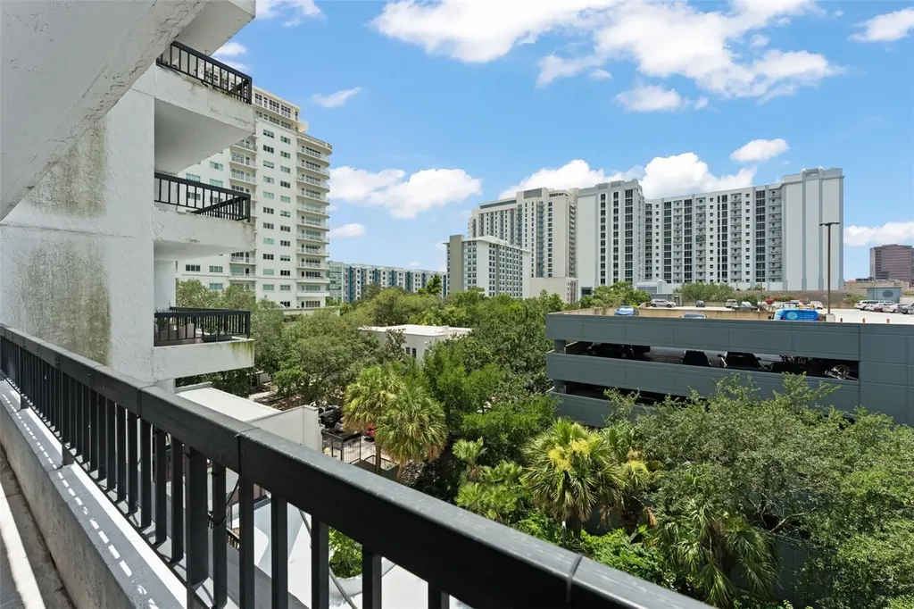 530 E Central Boulevard Orlando FL 32801