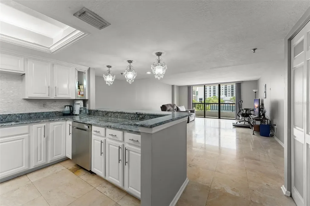 530 E Central Boulevard Orlando FL 32801