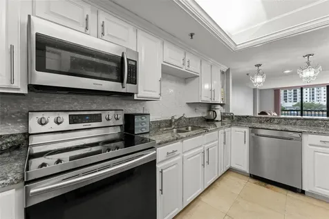 530 E Central Boulevard Orlando FL 32801