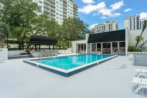 530 E Central Boulevard Orlando FL 32801