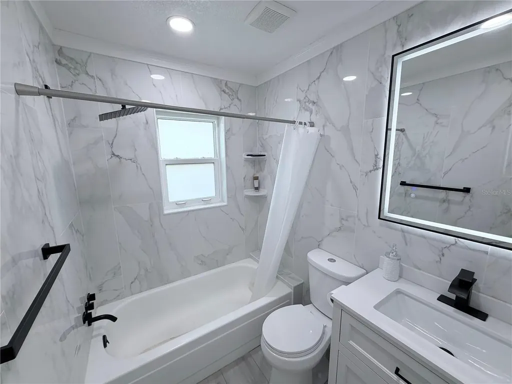 9975 87th Street Seminole FL 33777