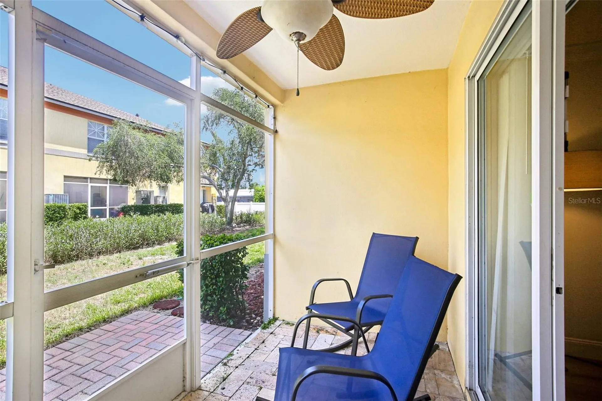3853 Island Way St Petersburg FL 33705
