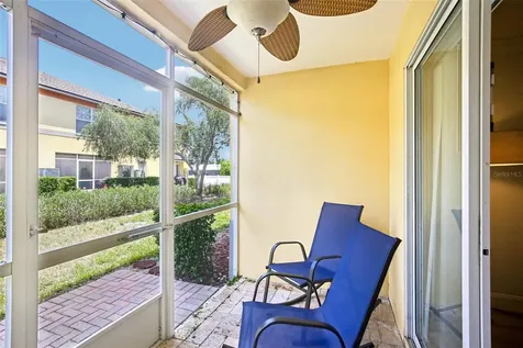 3853 Island Way St Petersburg FL 33705