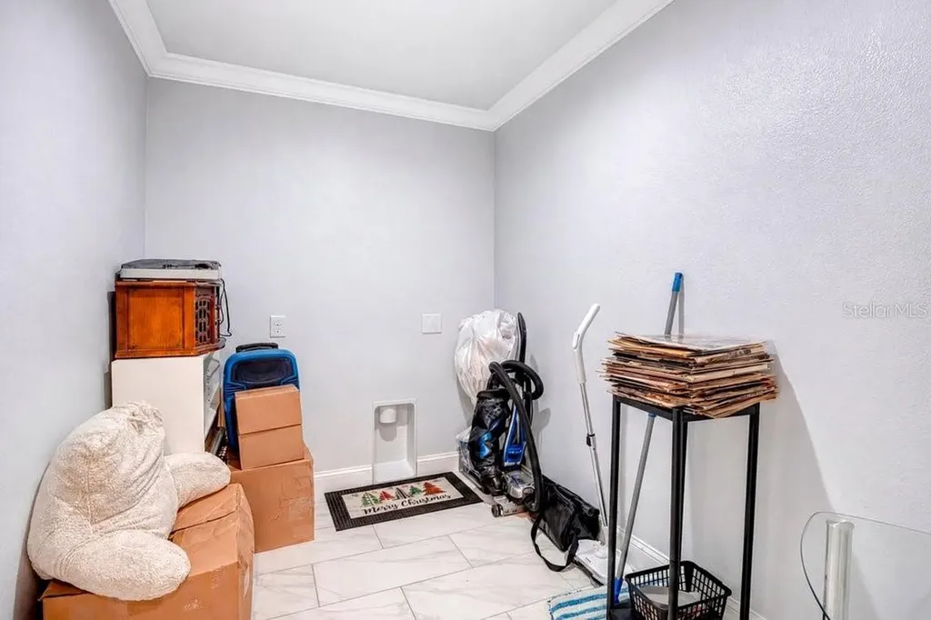 2412 Ainsworth Avenue Deltona FL 32738