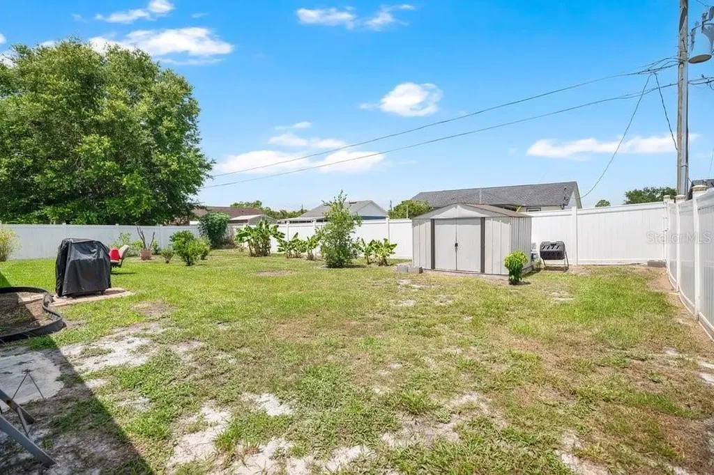 2412 Ainsworth Avenue Deltona FL 32738