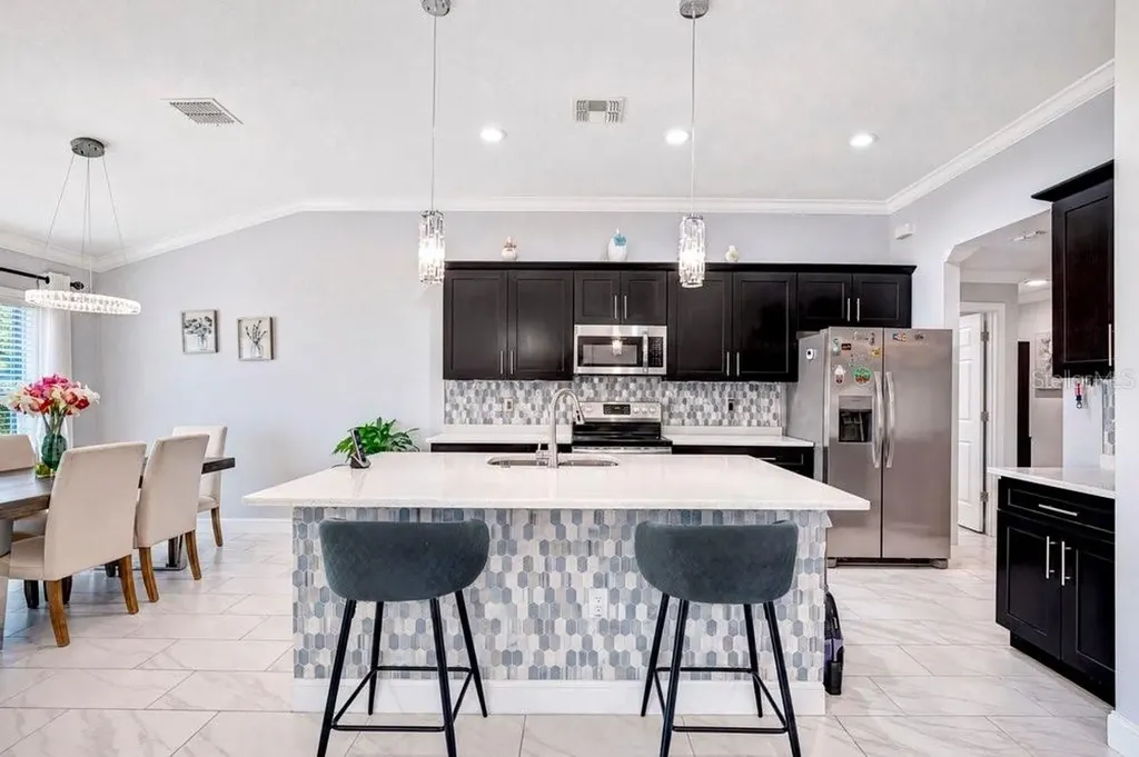 2412 Ainsworth Avenue Deltona FL 32738