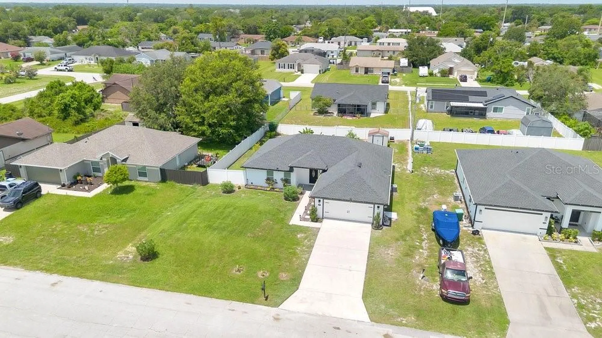 2412 Ainsworth Avenue Deltona FL 32738