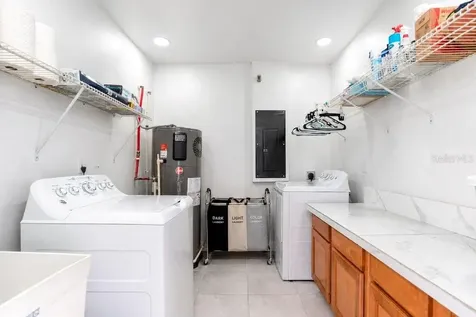 2412 Ainsworth Avenue Deltona FL 32738