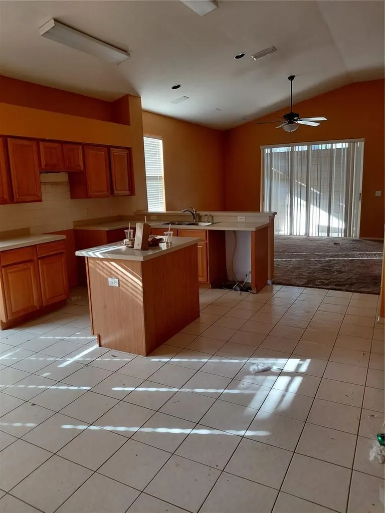 18124 Antietam Court Tampa FL 33647