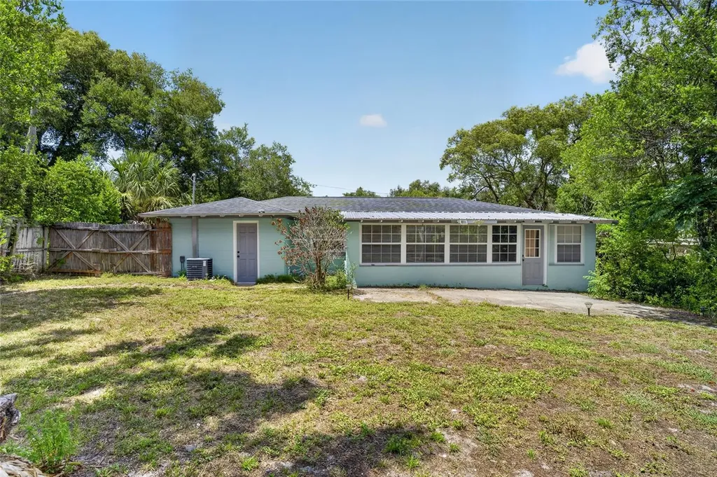 129 Colomba Road Debary FL 32713