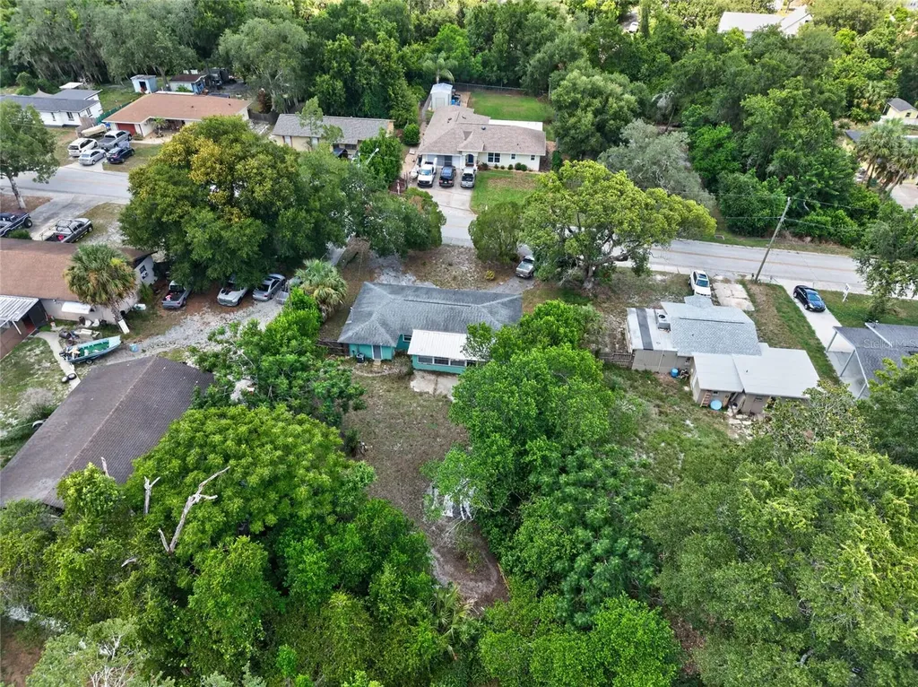 129 Colomba Road Debary FL 32713