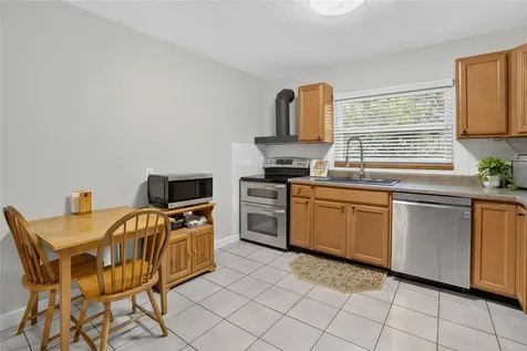 129 Colomba Road Debary FL 32713
