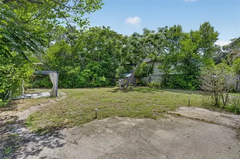 129 Colomba Road Debary FL 32713
