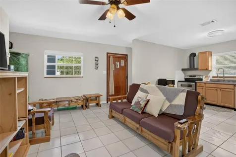 129 Colomba Road Debary FL 32713