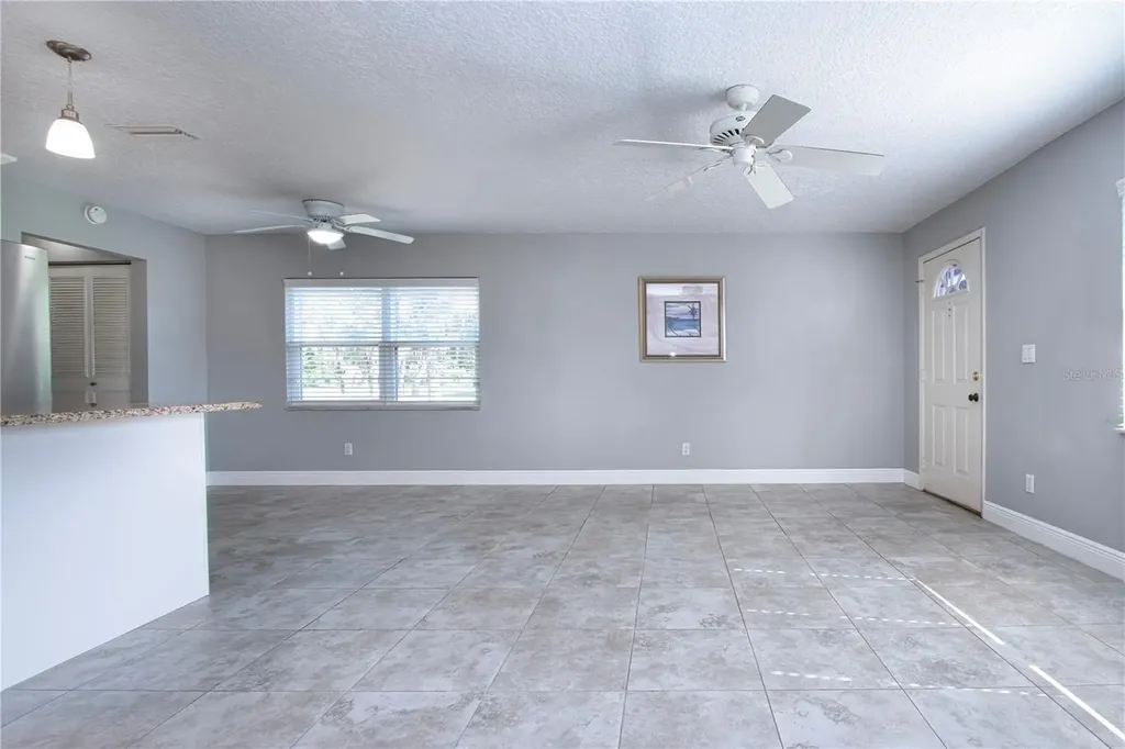 301 Andover Place S Sun City Center FL 33573