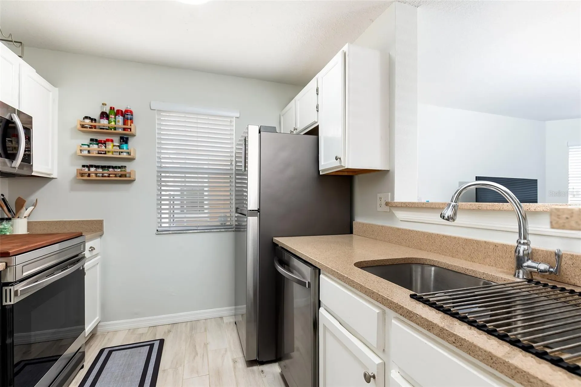 713 Sandy Court Altamonte Springs FL 32714