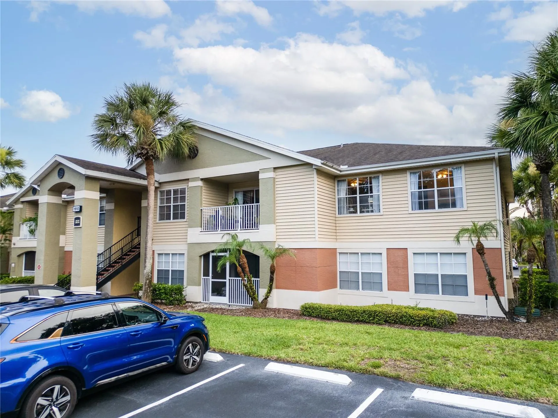 1910 Summer Club Drive Oviedo FL 32765