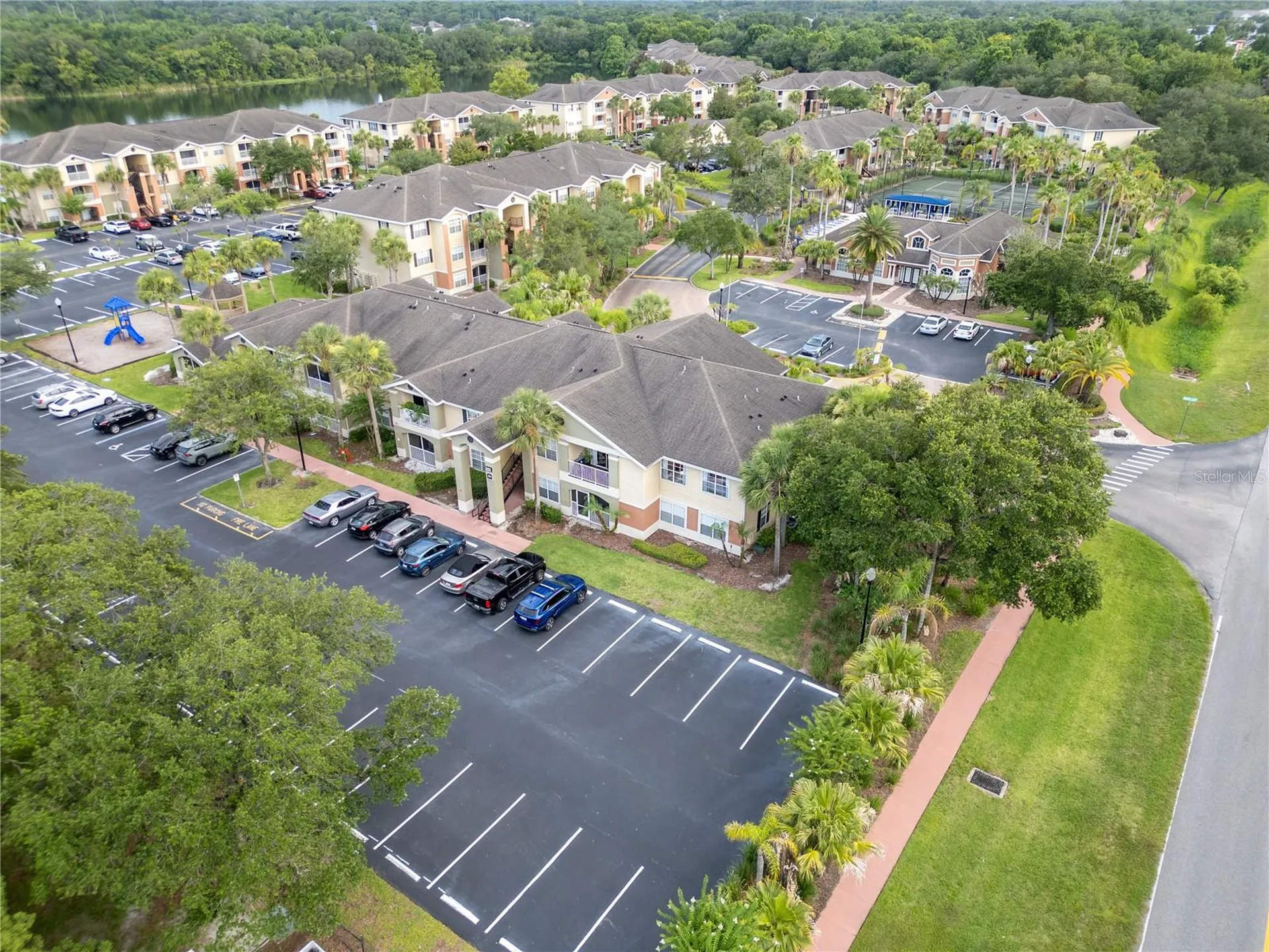 1910 Summer Club Drive Oviedo FL 32765