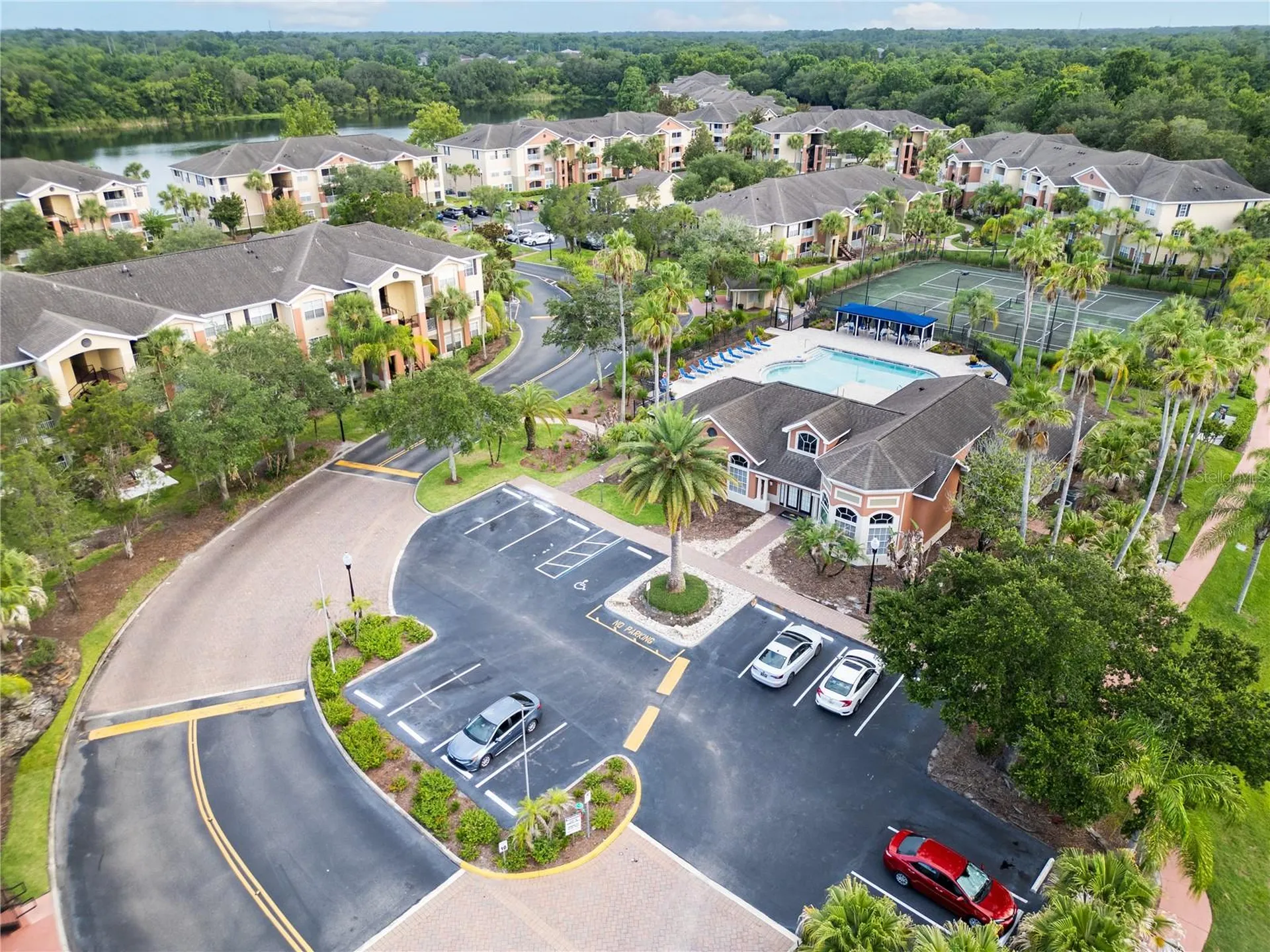 1910 Summer Club Drive Oviedo FL 32765