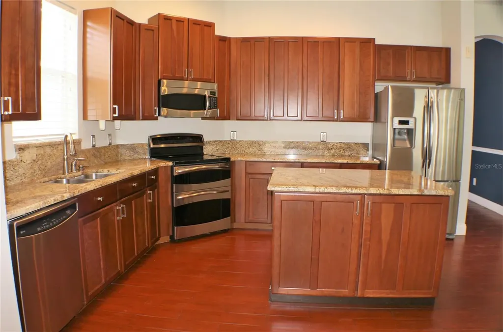 11609 Greensleeve Avenue Tampa FL 33626
