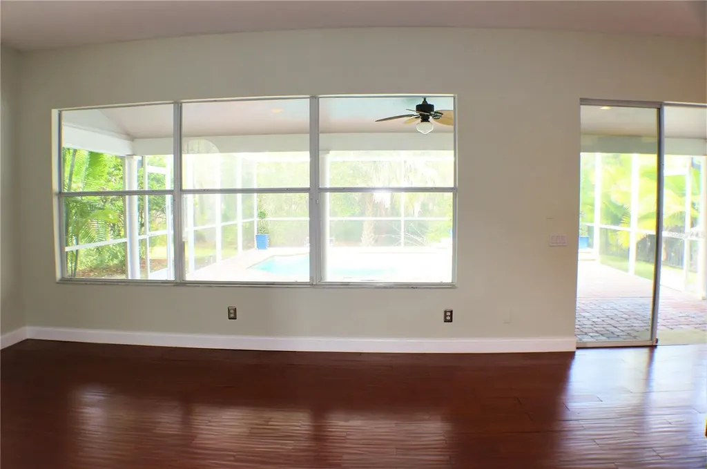 11609 Greensleeve Avenue Tampa FL 33626