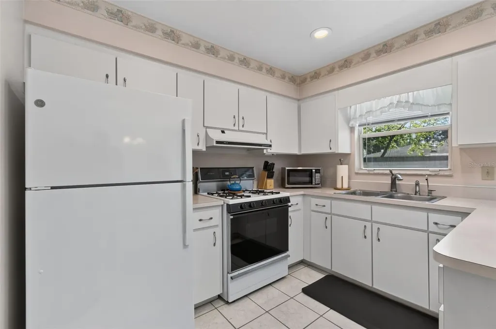 4341 NW 22nd Street Gainesville FL 32605