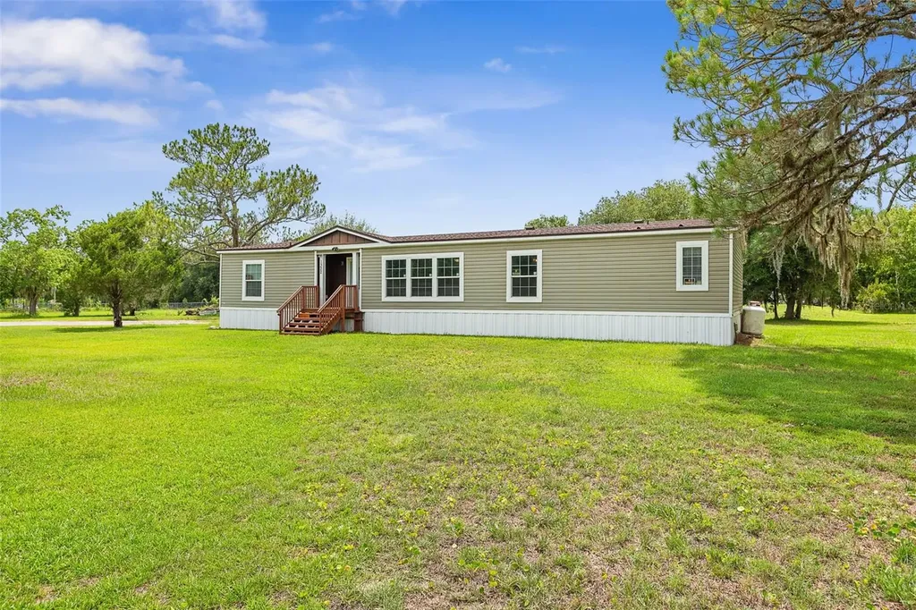 1322 Forest Park Street Bunnell FL 32110