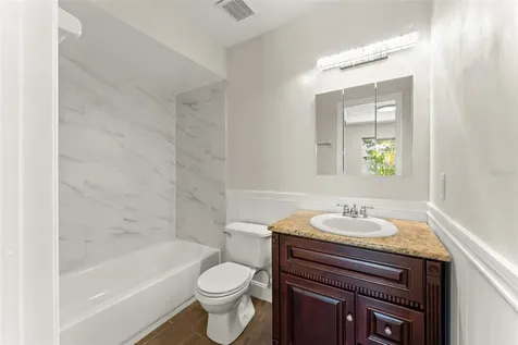 2458 Long Meadow Way Orlando FL 32817