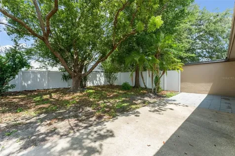 2458 Long Meadow Way Orlando FL 32817