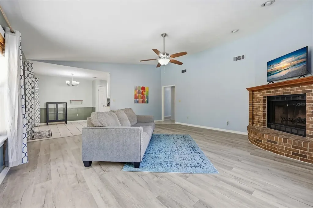 5908 NW 36th Place Gainesville FL 32606