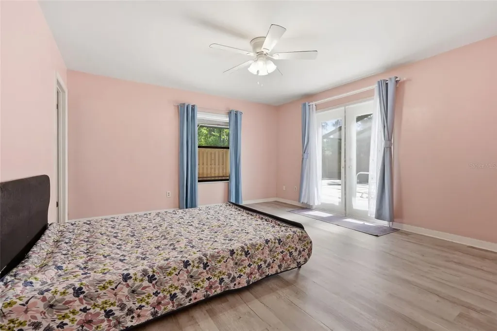 5908 NW 36th Place Gainesville FL 32606