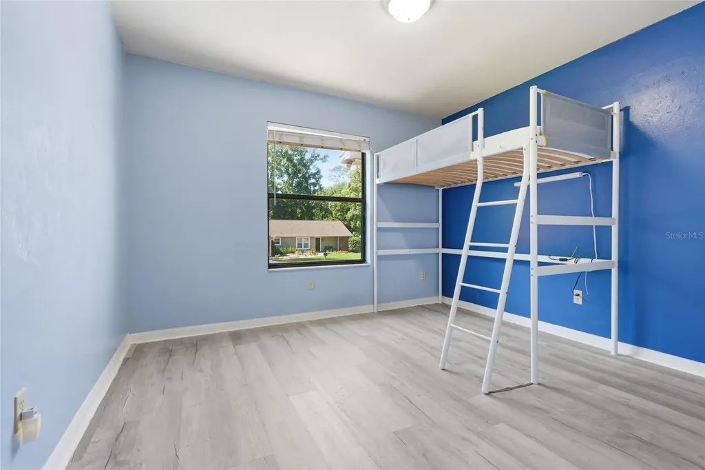 5908 NW 36th Place Gainesville FL 32606
