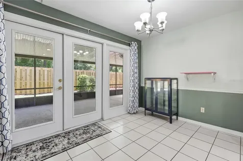 5908 NW 36th Place Gainesville FL 32606